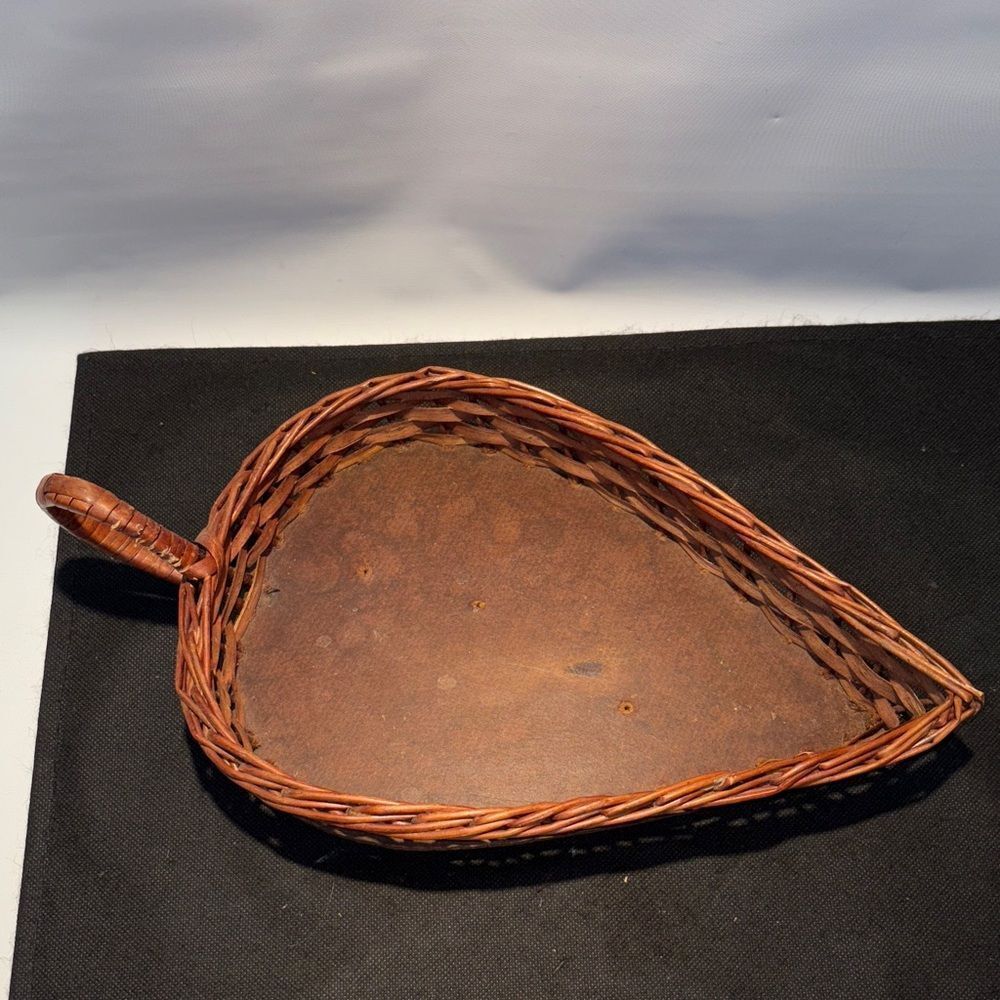 Leaf-Shaped Wicker Basket